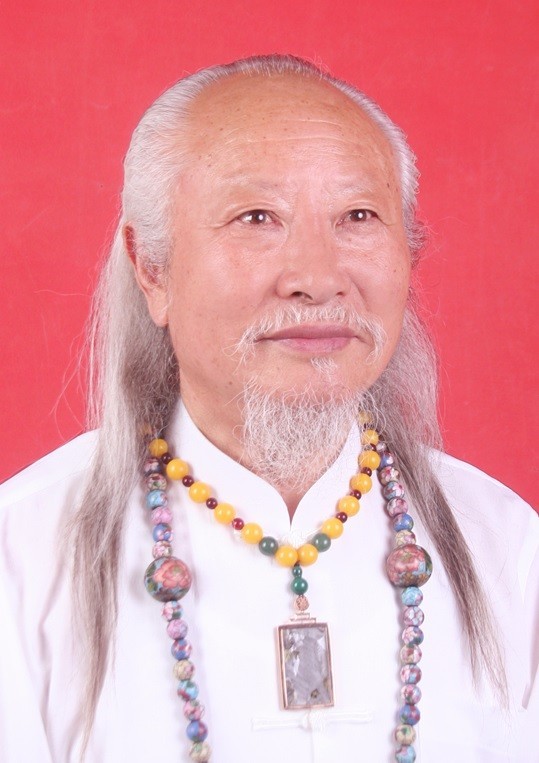 受访人:现任江苏常州市茅山三清观道长 4.