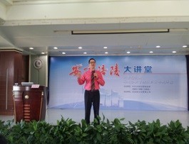 Hong-Wang-5.jpg